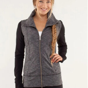 Lululemon Daily Yoga Jacket Coco Pique Black / Black Size 4